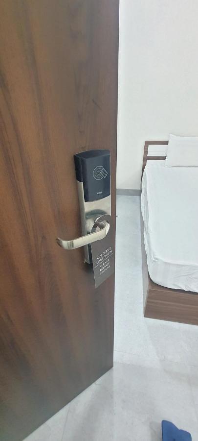 Karola Hotel Da Nang Luaran gambar